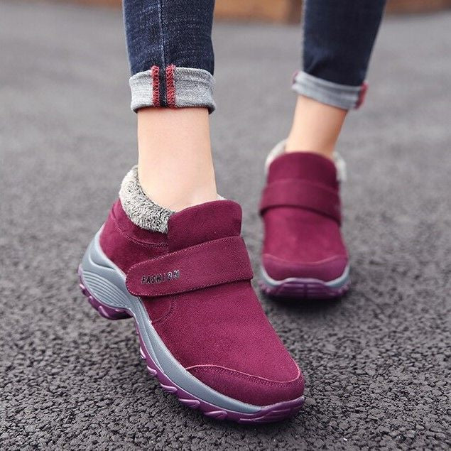VentureSupply Women Plush Ankle Hiking Boots